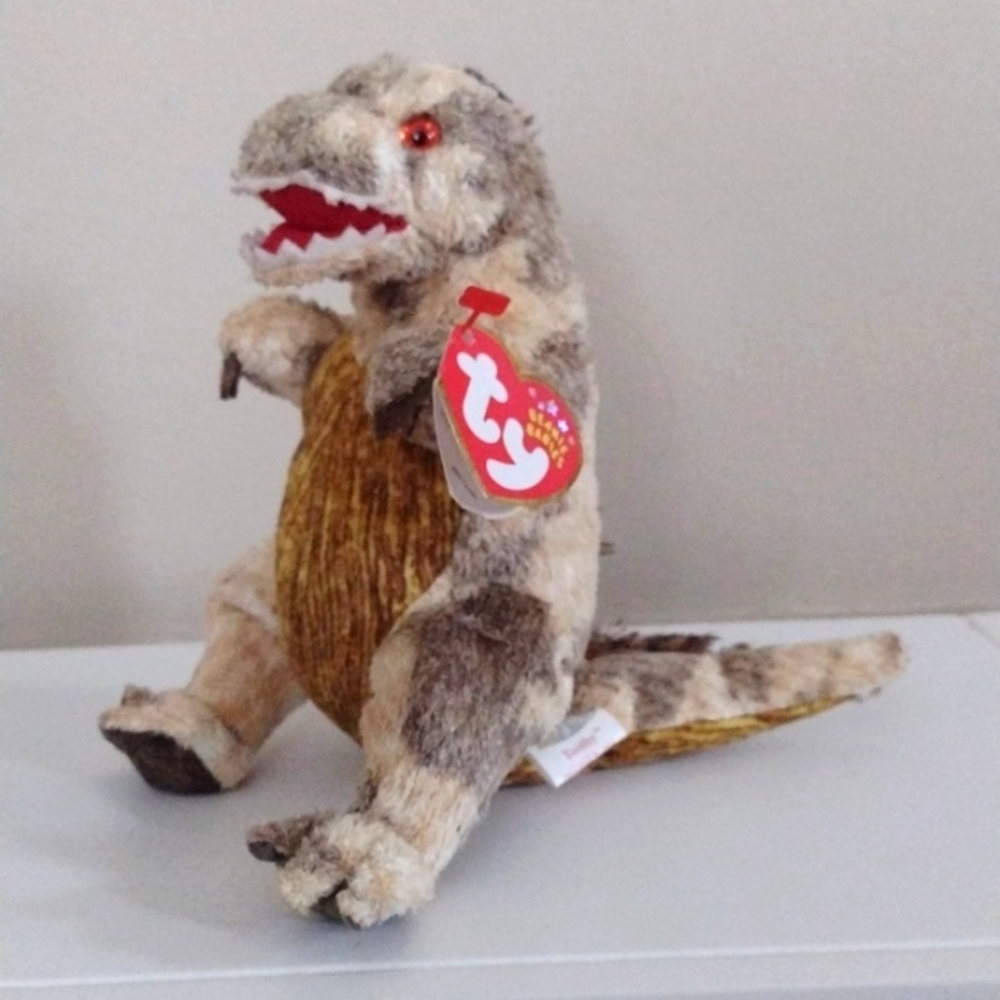 Toothy Beanie Baby July 10 2001 with Tags & Errors